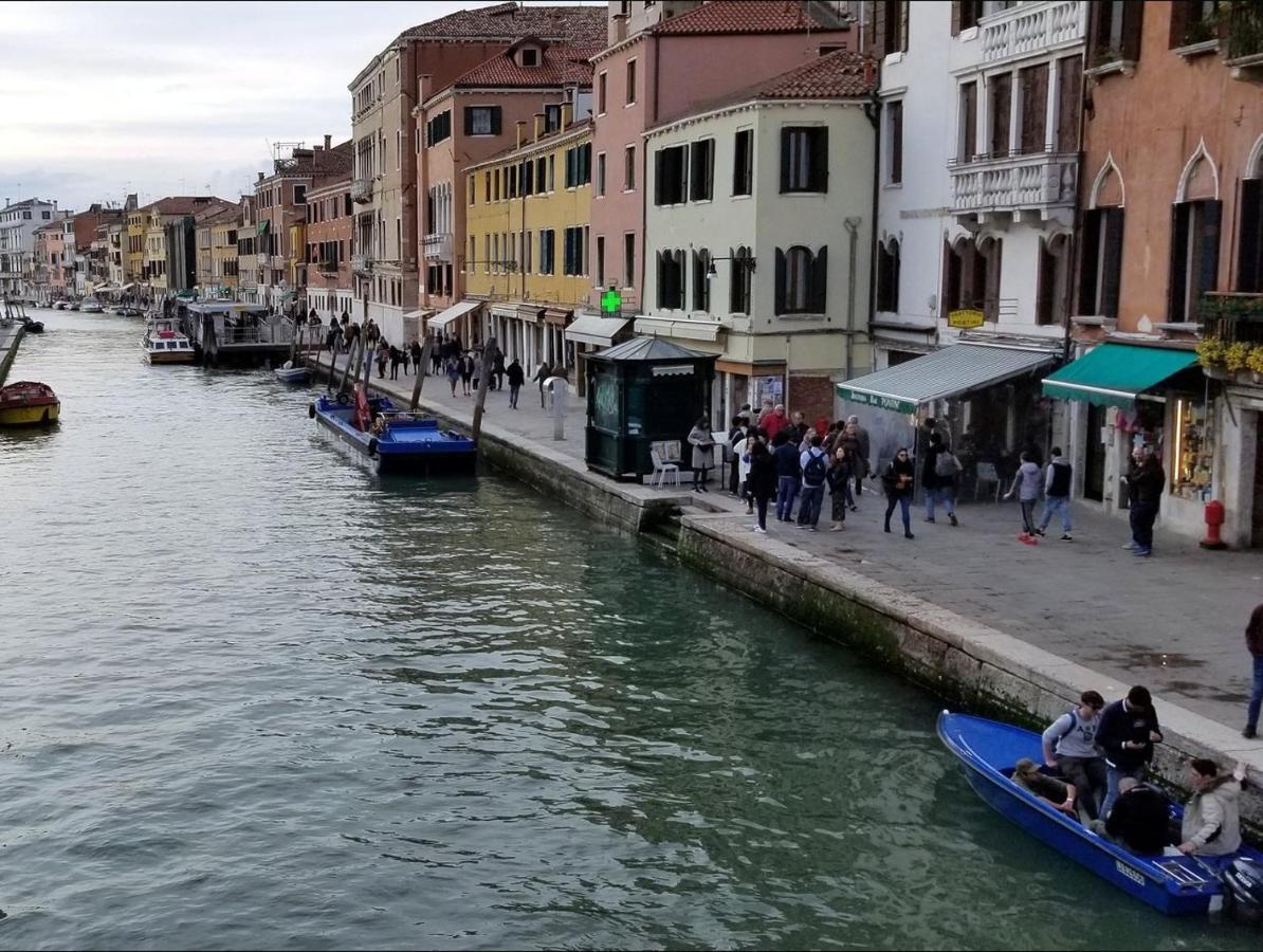 Luxury Apartments Palazzo Nani Venedig Exterior foto
